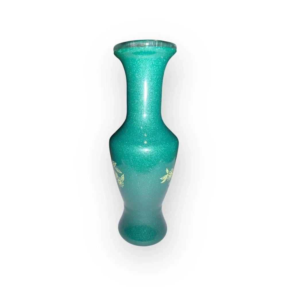 Unbranded emerald green